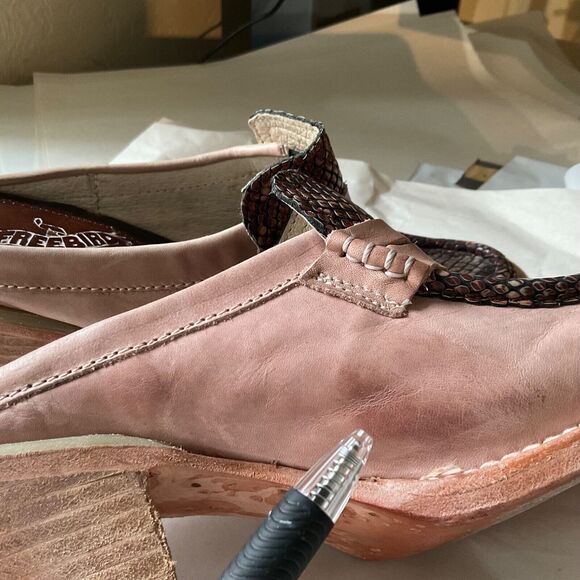 Freebird by Steven Open Back Collins Clog Tan Leather Brn. tan Snake size 6 - Picture 12 of 13